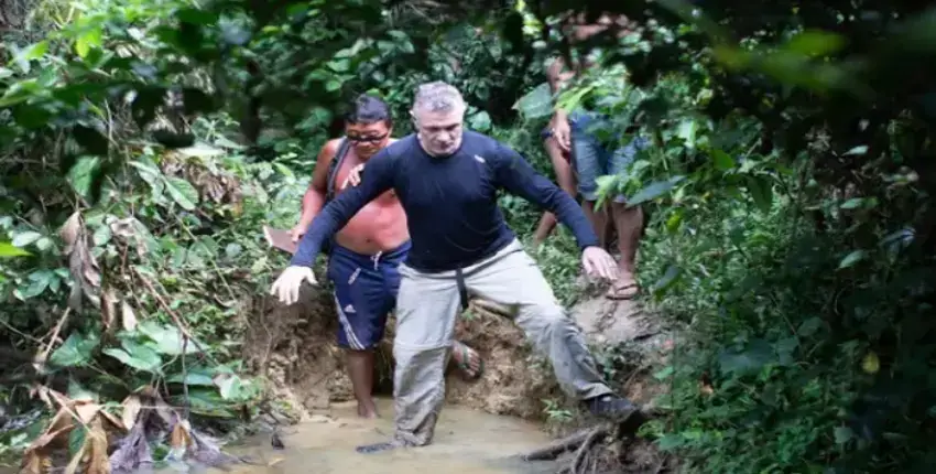 British journalist Dom Phillips and Brazilian expert missing in Amazon