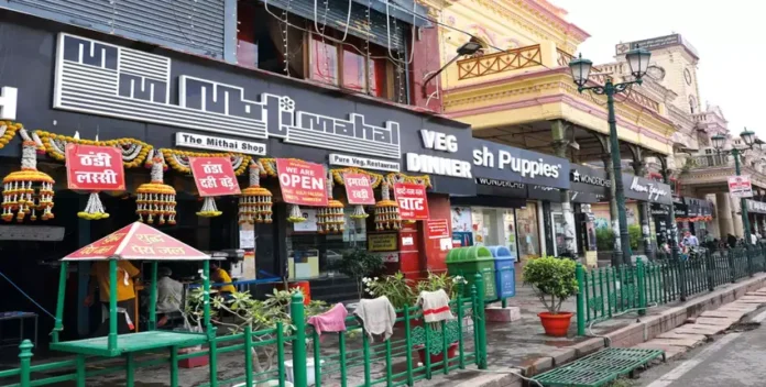 Romantic Cafes in Lucknow